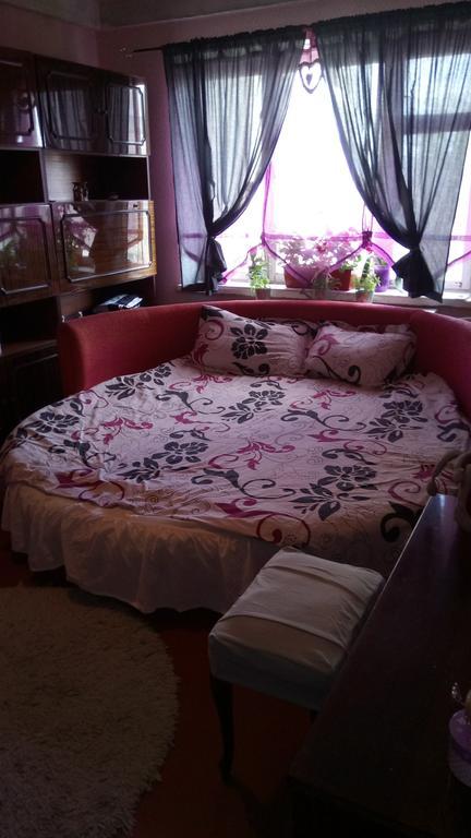 Apartment On Raisy Okipnoi 5 Kijev Kültér fotó